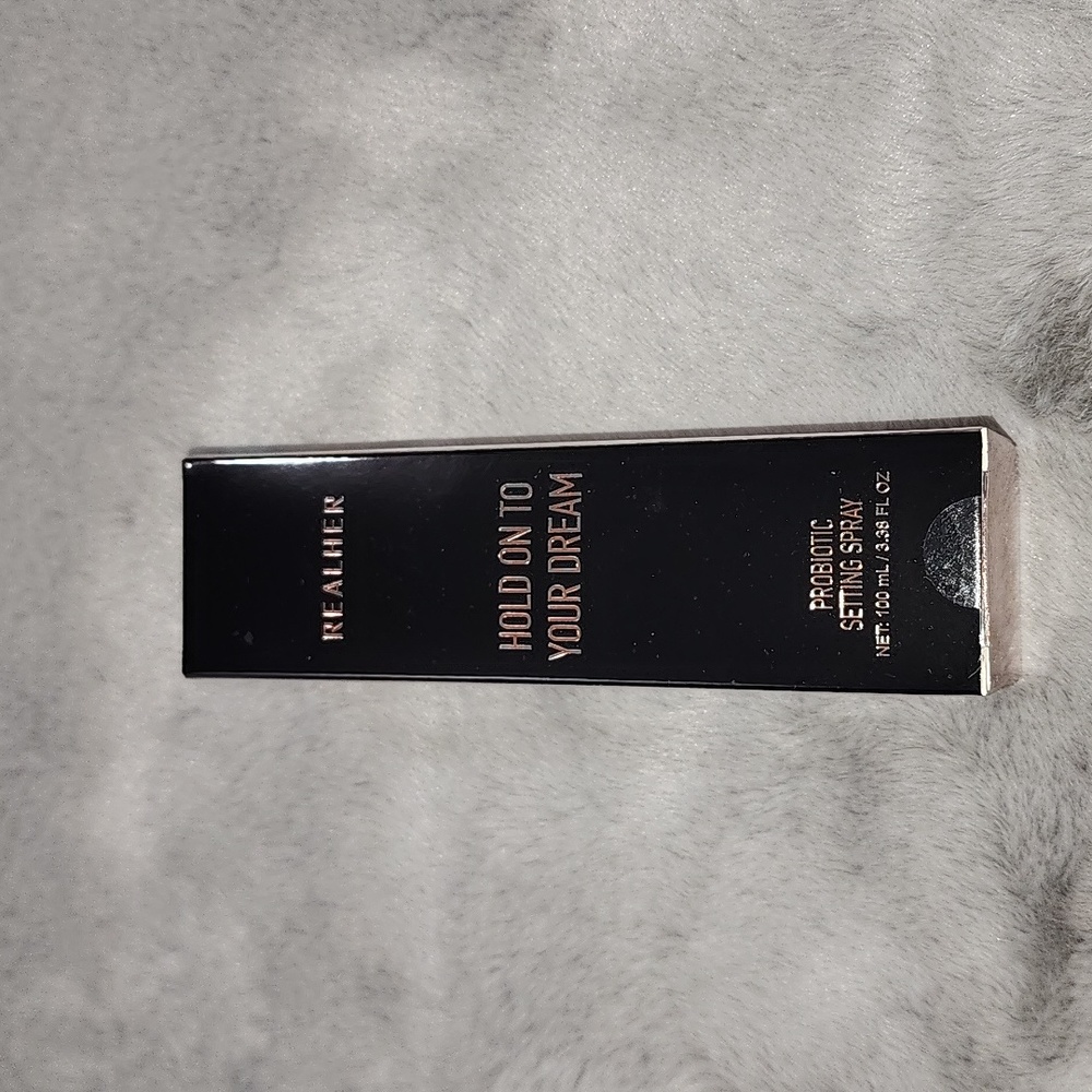 NIB Realher Hold On To Your‎ Dream Probiotic Setting Spray